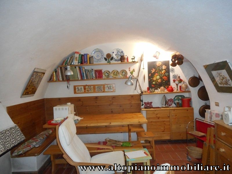 ROCCA DI MEZZO - Casa...