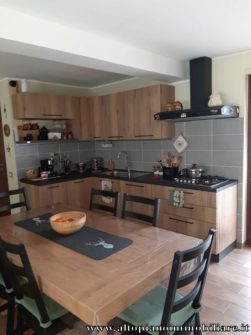 ROVERE Villetta a schiera...