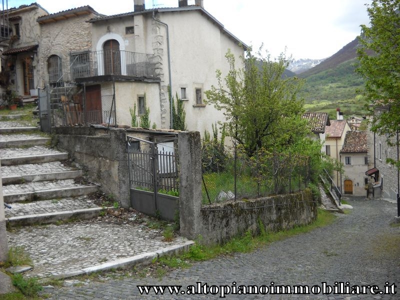 ROCCA DI MEZZO - OTTIMO...